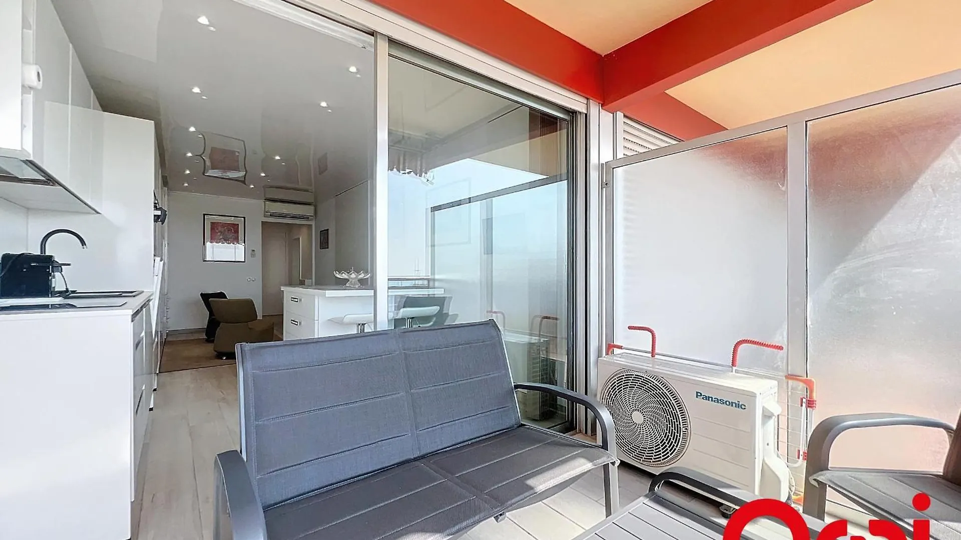 Studio Renove Avec Terrasse, Climatisation Et Parking A Menton - Fr-1-647-42 Apartment